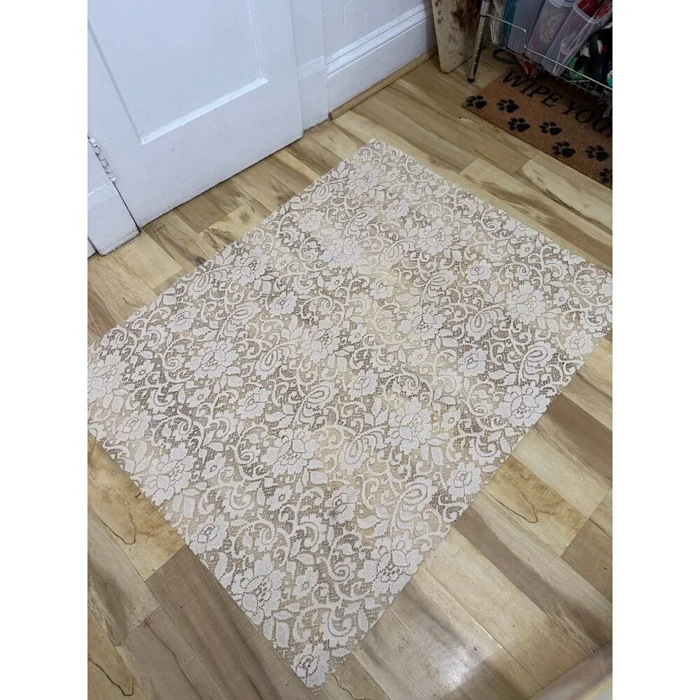 Vintage Lace-Style Plastic Table Mat / Doily